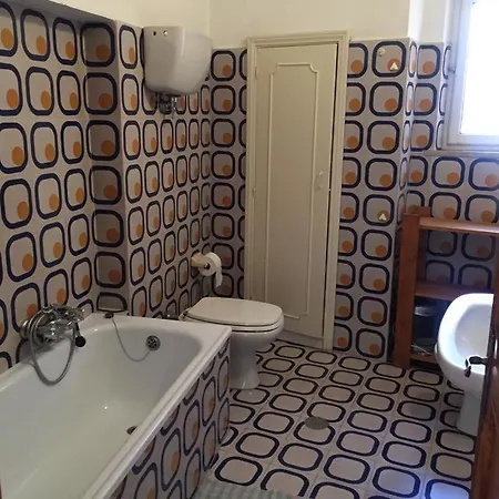 Via Vincioli - La Terrazza Nel Cuore Di 아파트